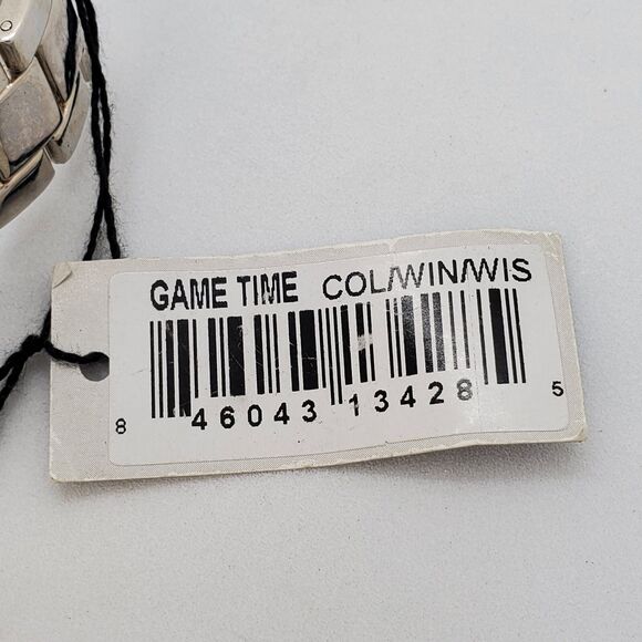 University of Wisconsin Badgers 40MM Women's Watch White Dial 6.5" New Battery - Picture 11 of 12